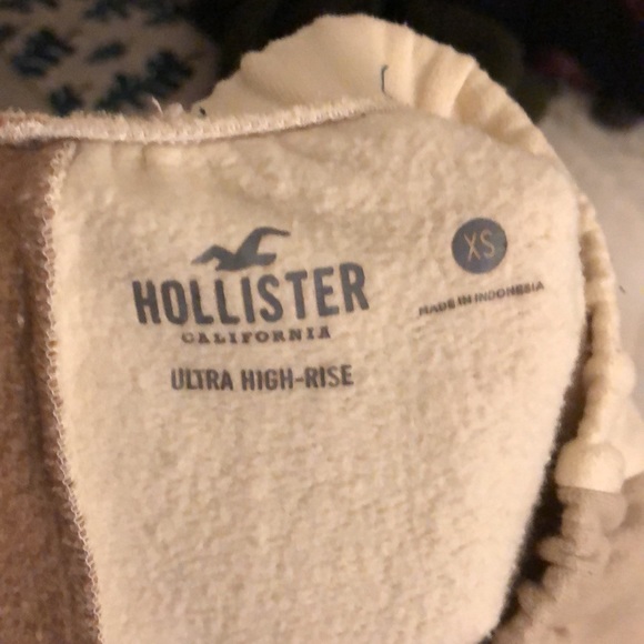 Brown Hollister sweatpants - Picture 3 of 4